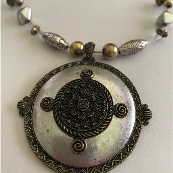 Vintage Medallion Necklace - Picture 1 of 9